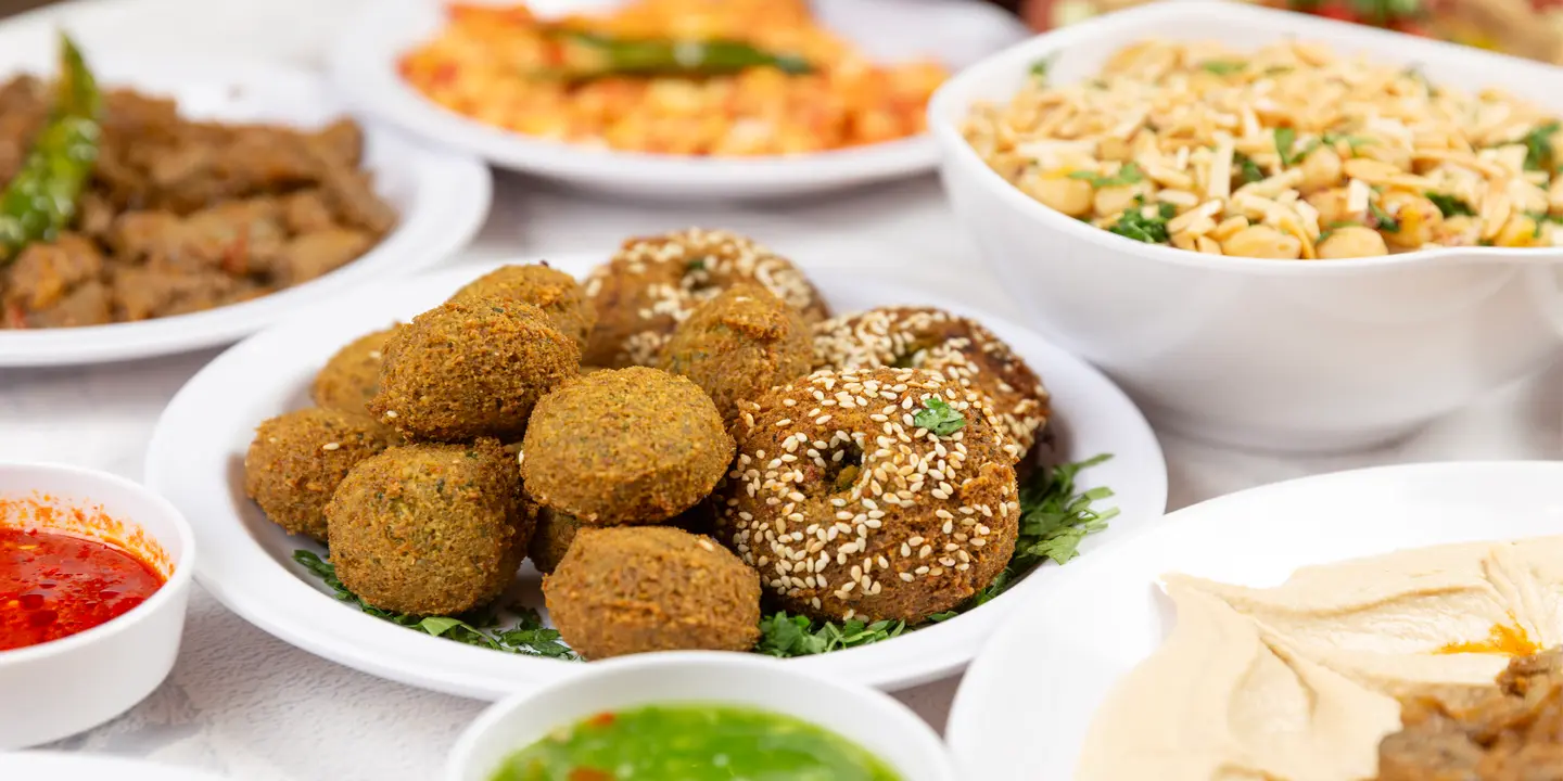 فلافل الرابية الخضراء cover