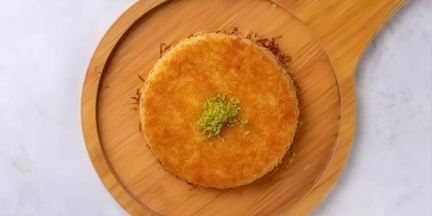 Kunafa w baklava cover