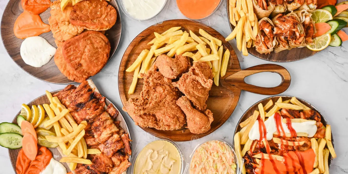 شاورما الركن الشامي cover