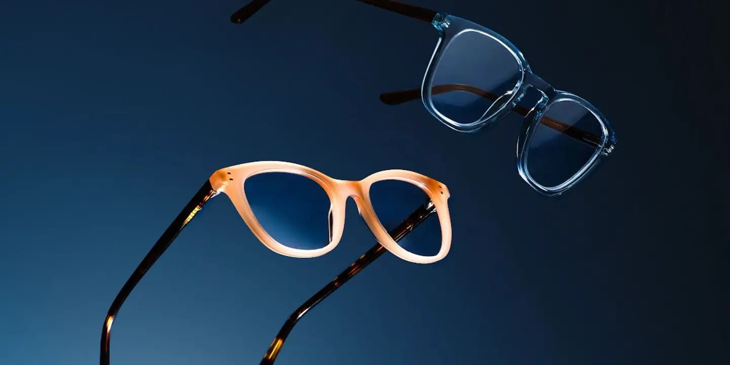 Eyewa cover