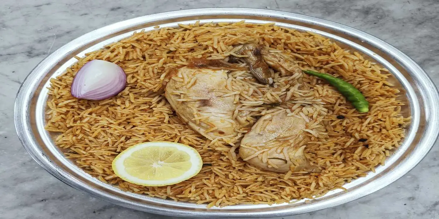 محروقات الفخامة cover