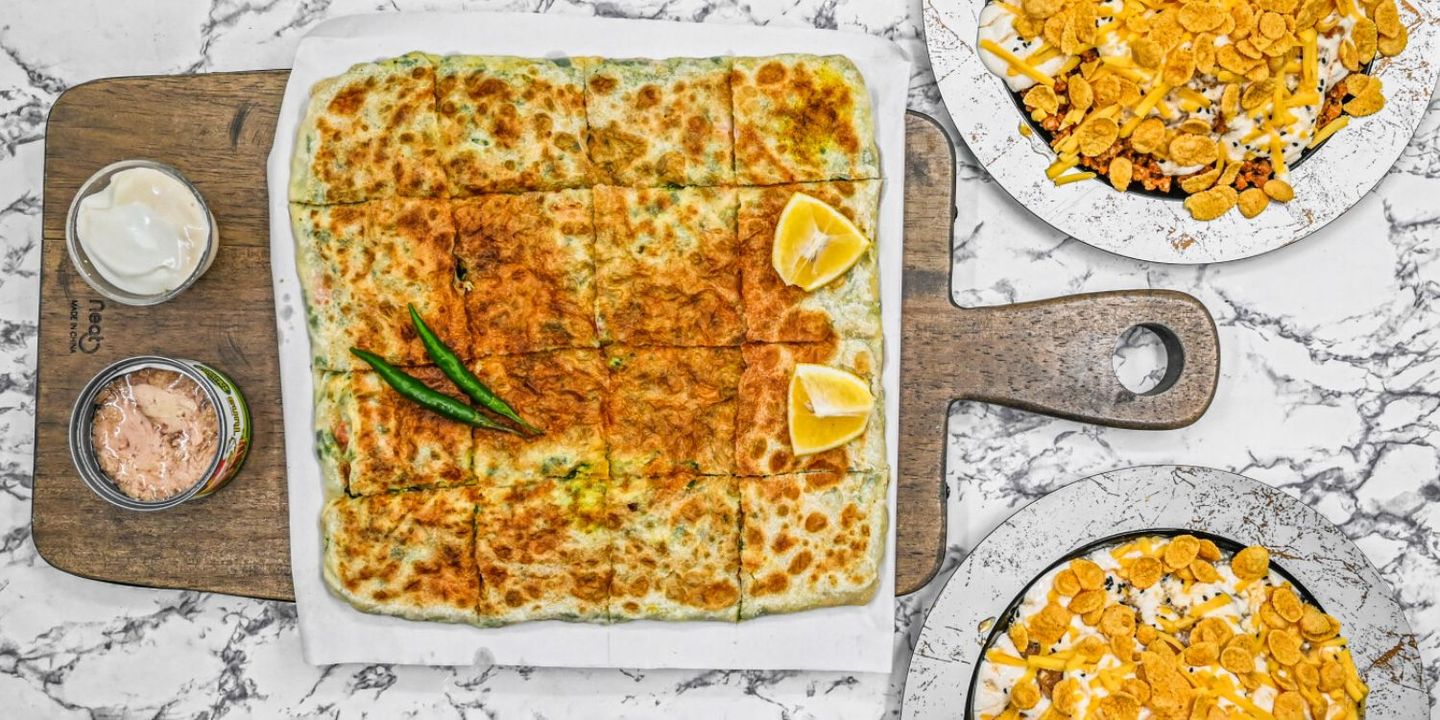 مطبق ورقائق رهيب cover