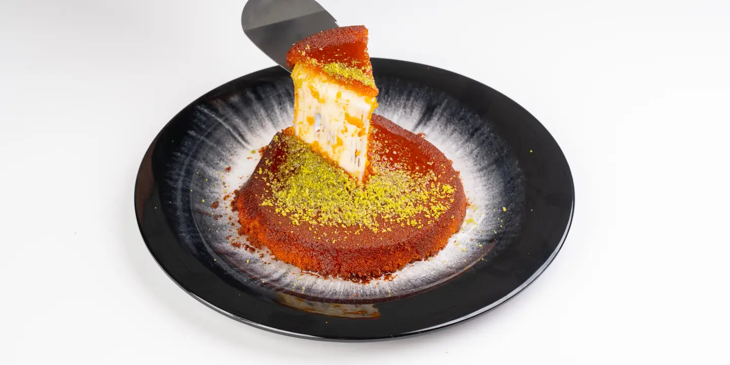 قصة كنافة cover