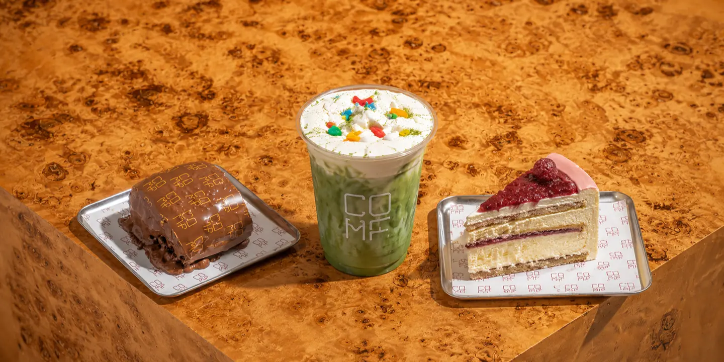 Comf cafe cover