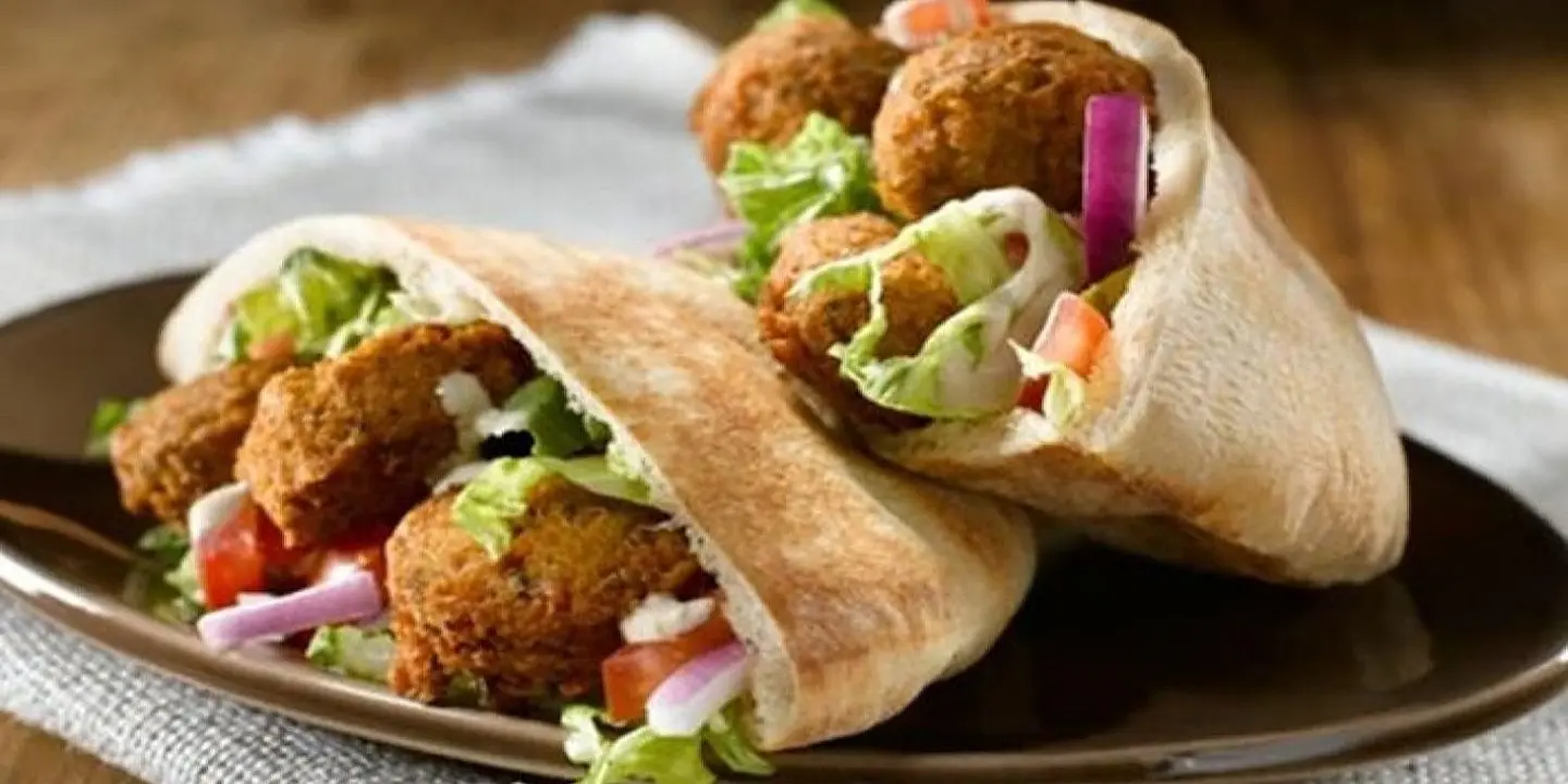 Falafil almizaj cover