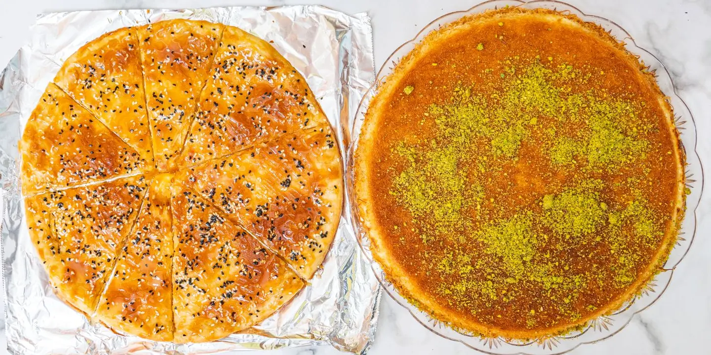 Rawaea Al Kunafa and Bint Al Sahn cover