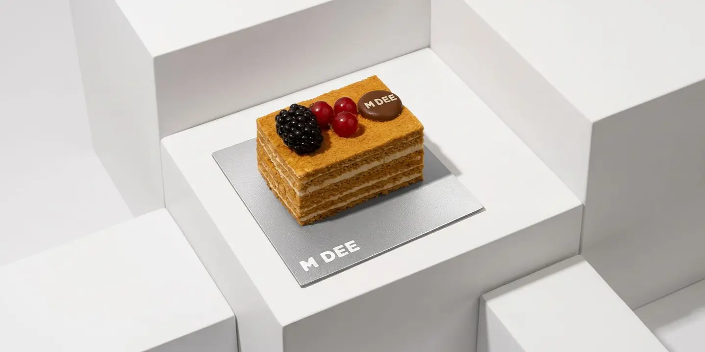 M DEE cover