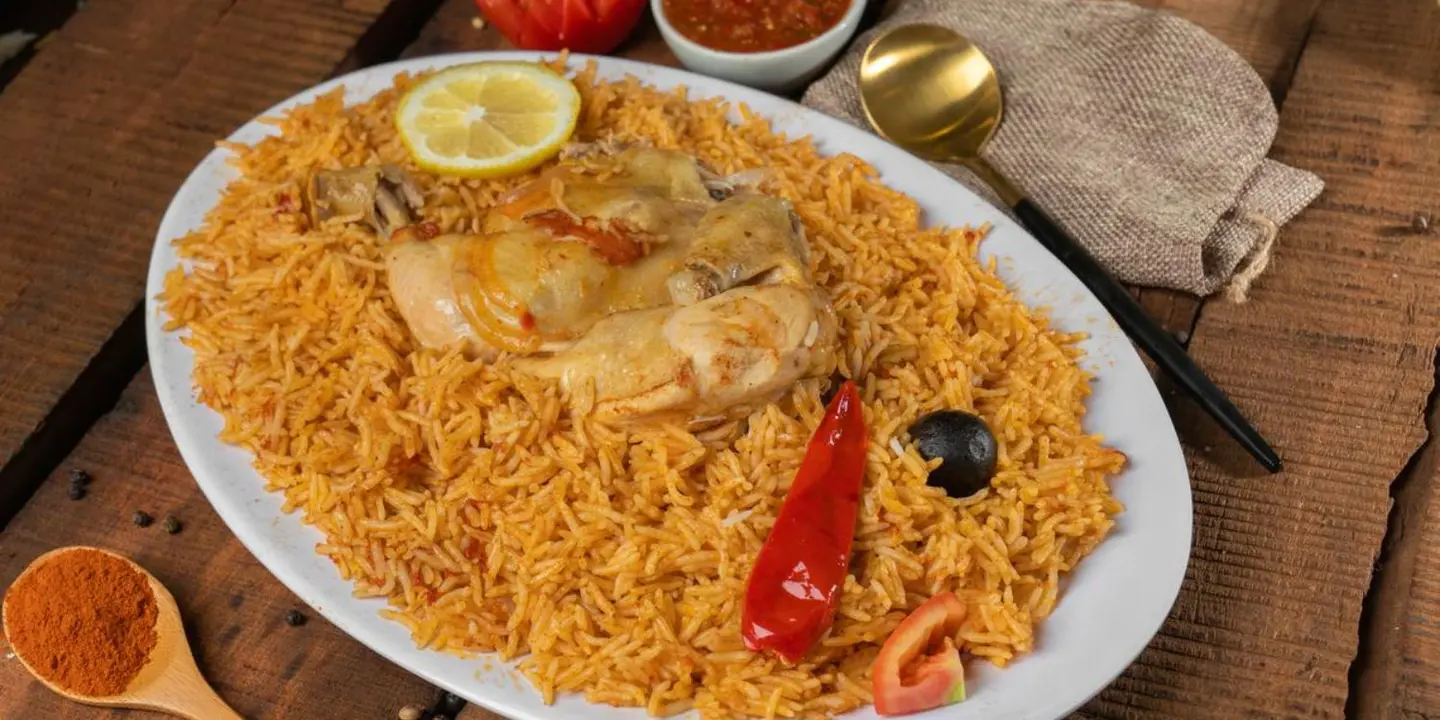 Durrat Al-Maeda Restaurant cover