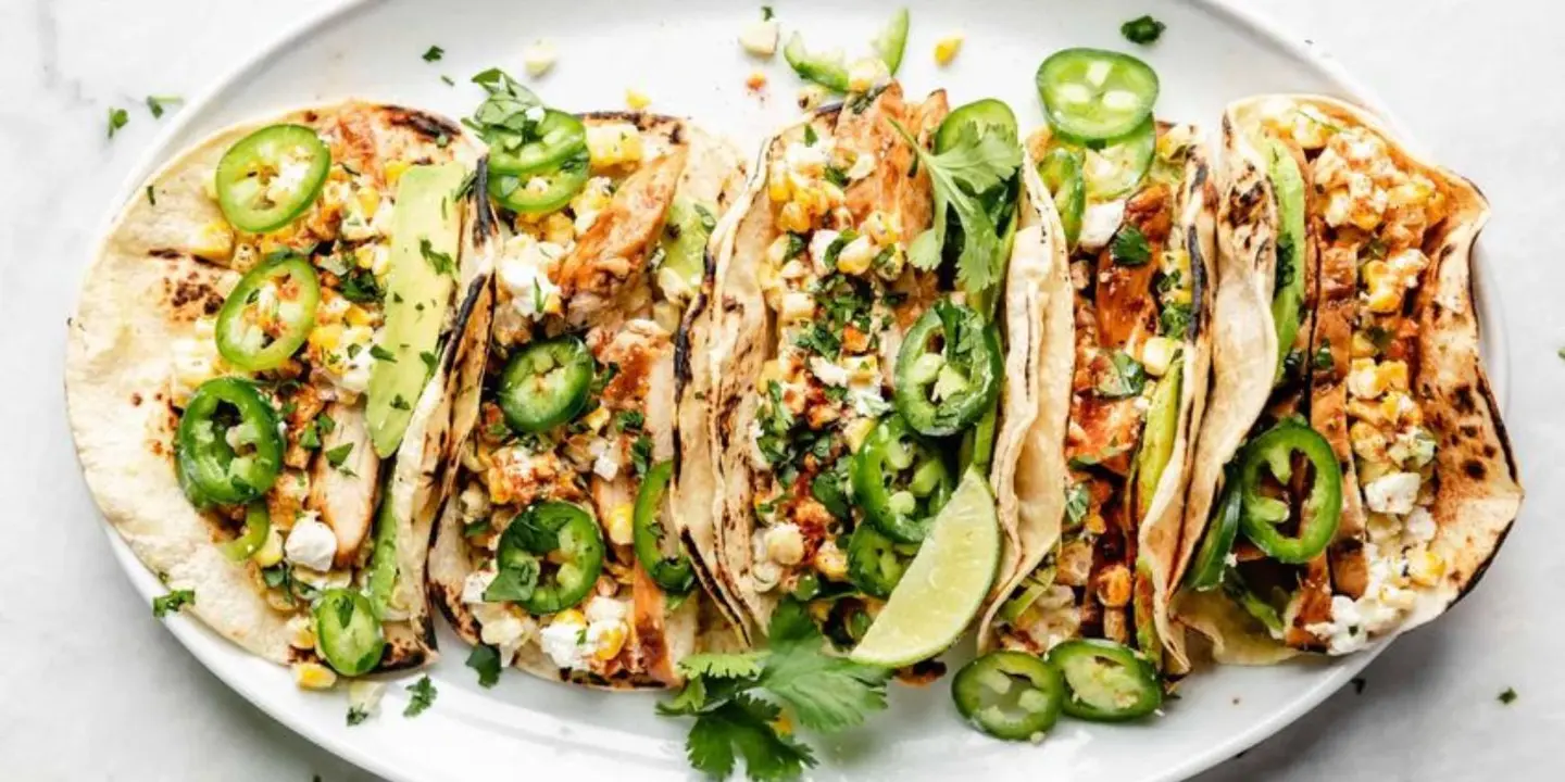 مكان ألماسي cover