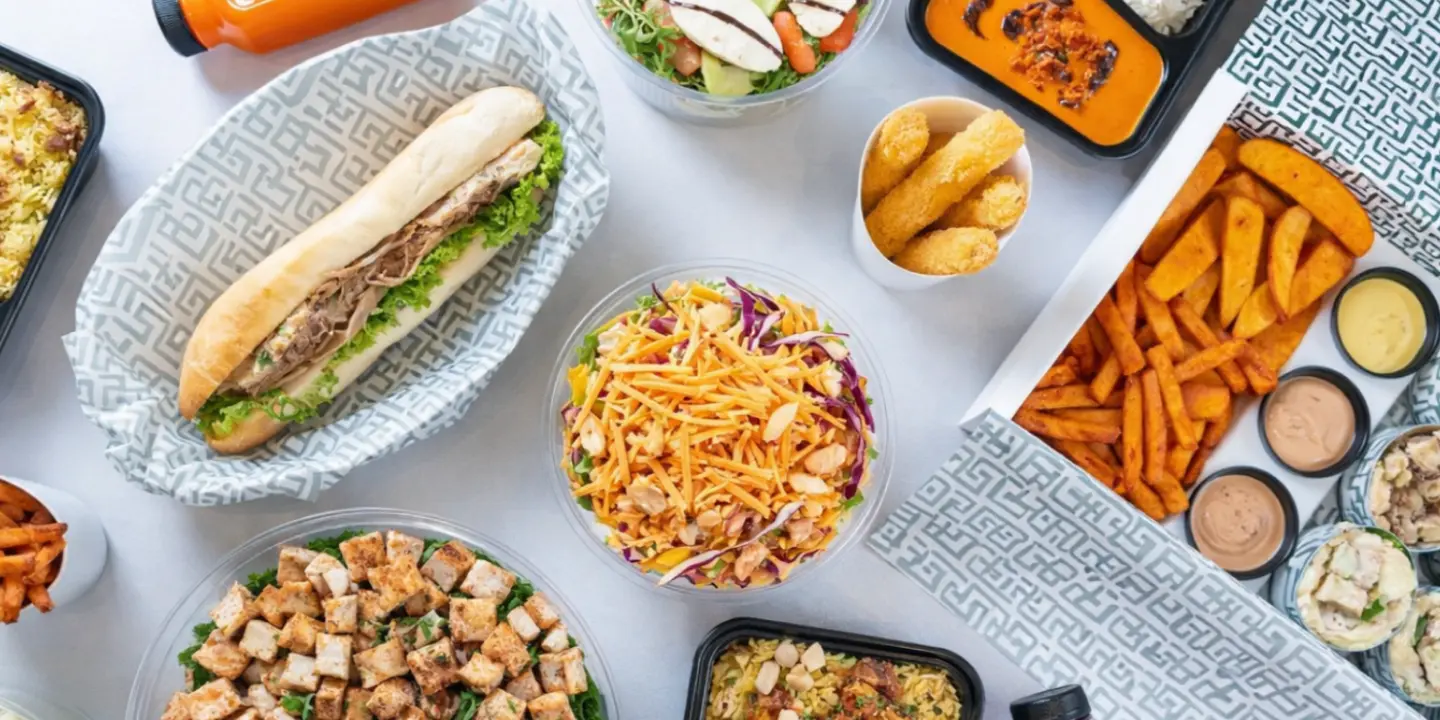 كرست كورنر cover