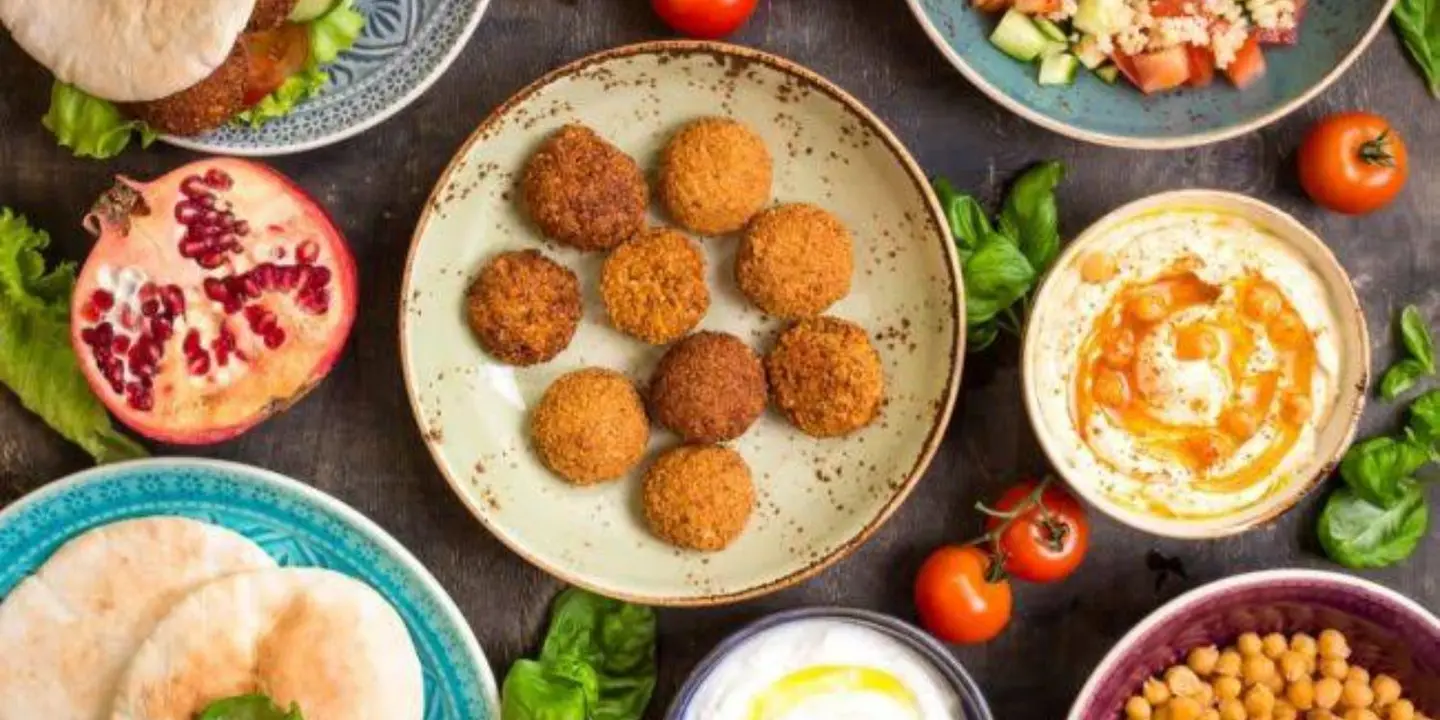 ركن الفلافل cover