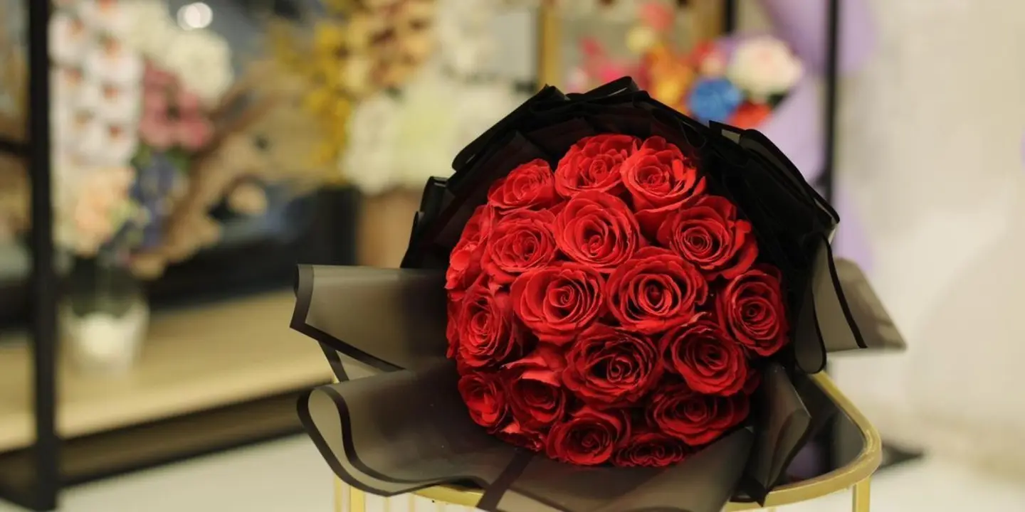 عبق الهدية cover