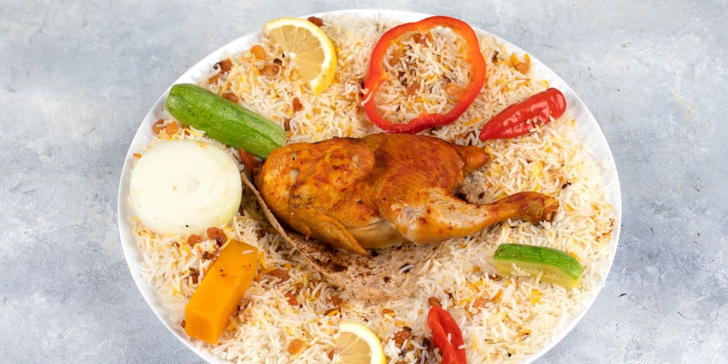 الربوة hero