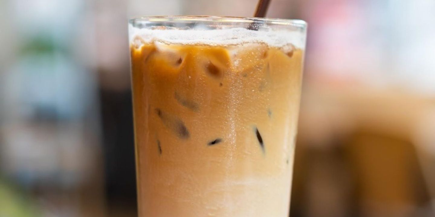 Blend cafe cover