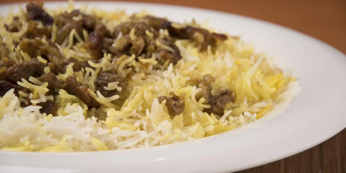 مطعم عيش و زعفران cover