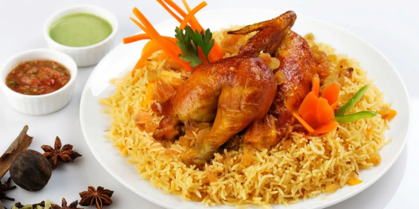 مطعم الزمردة البخاري cover