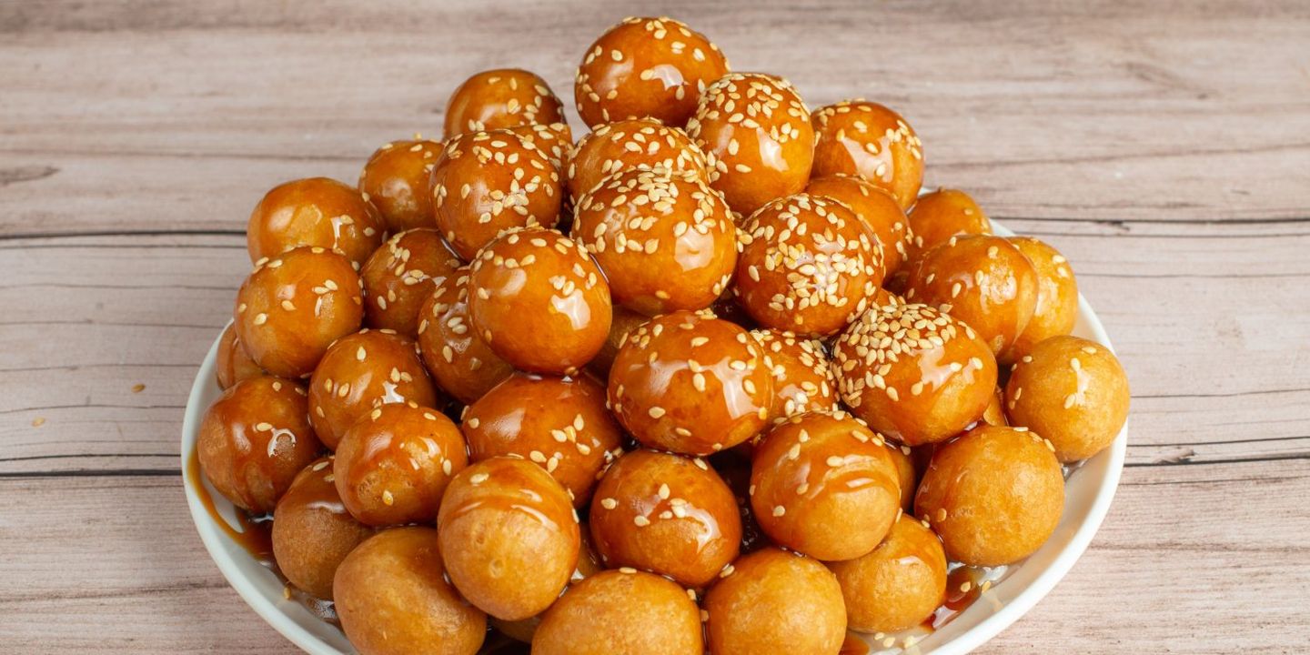 لقيمات بثينة cover