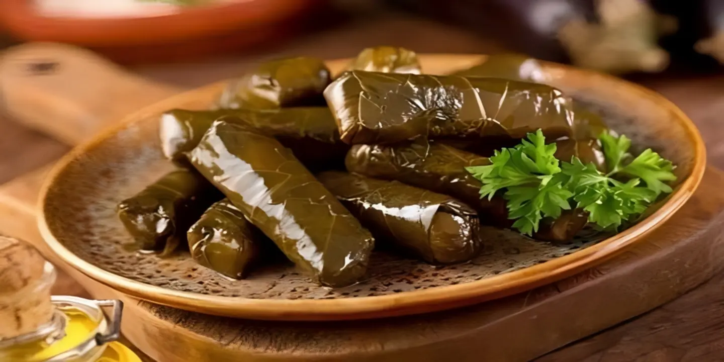 Asl Waraq Al Enab cover