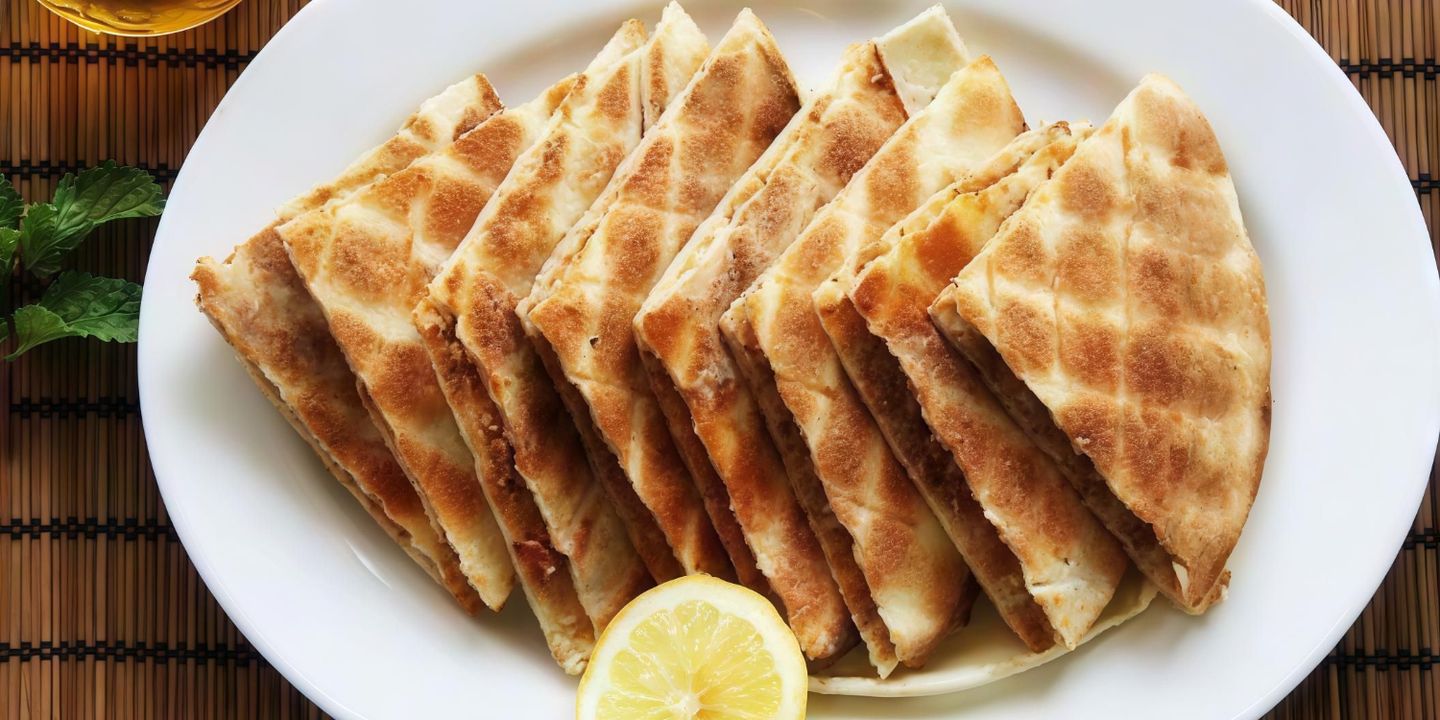 مطعم الحديقة cover