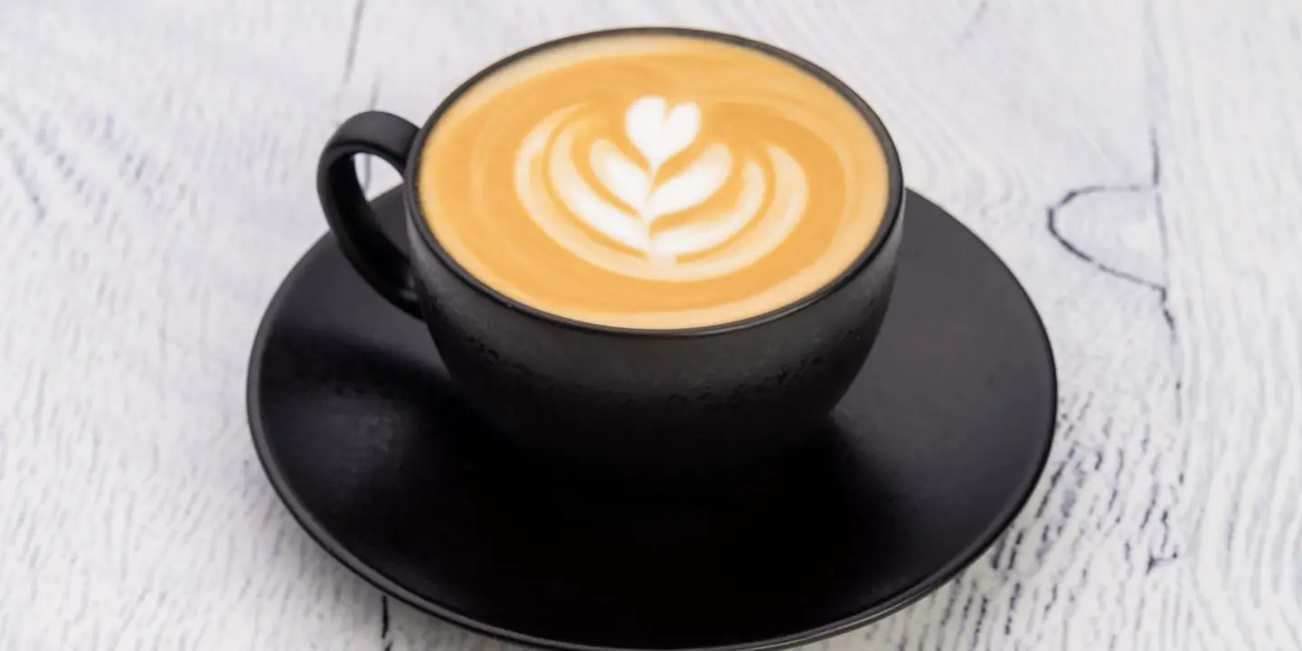 يلو كوفي cover