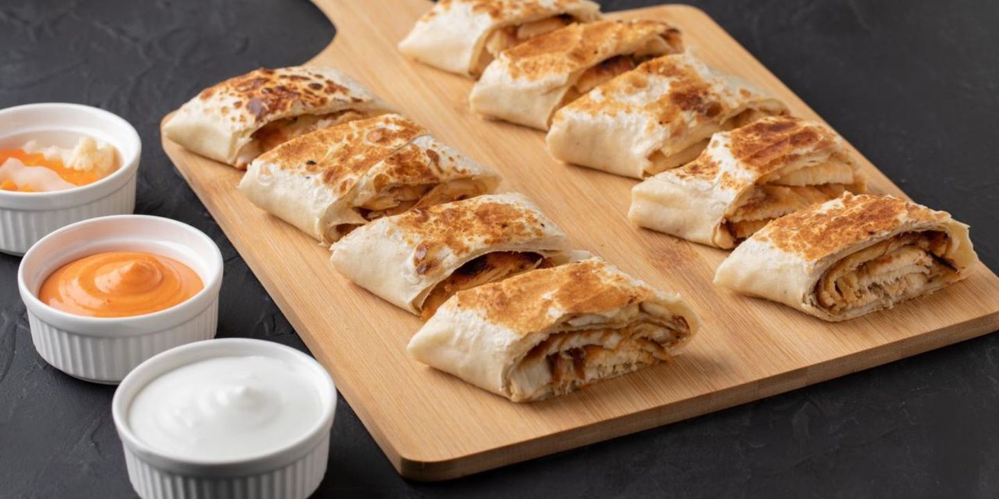 Shawerma Al Zaeem cover