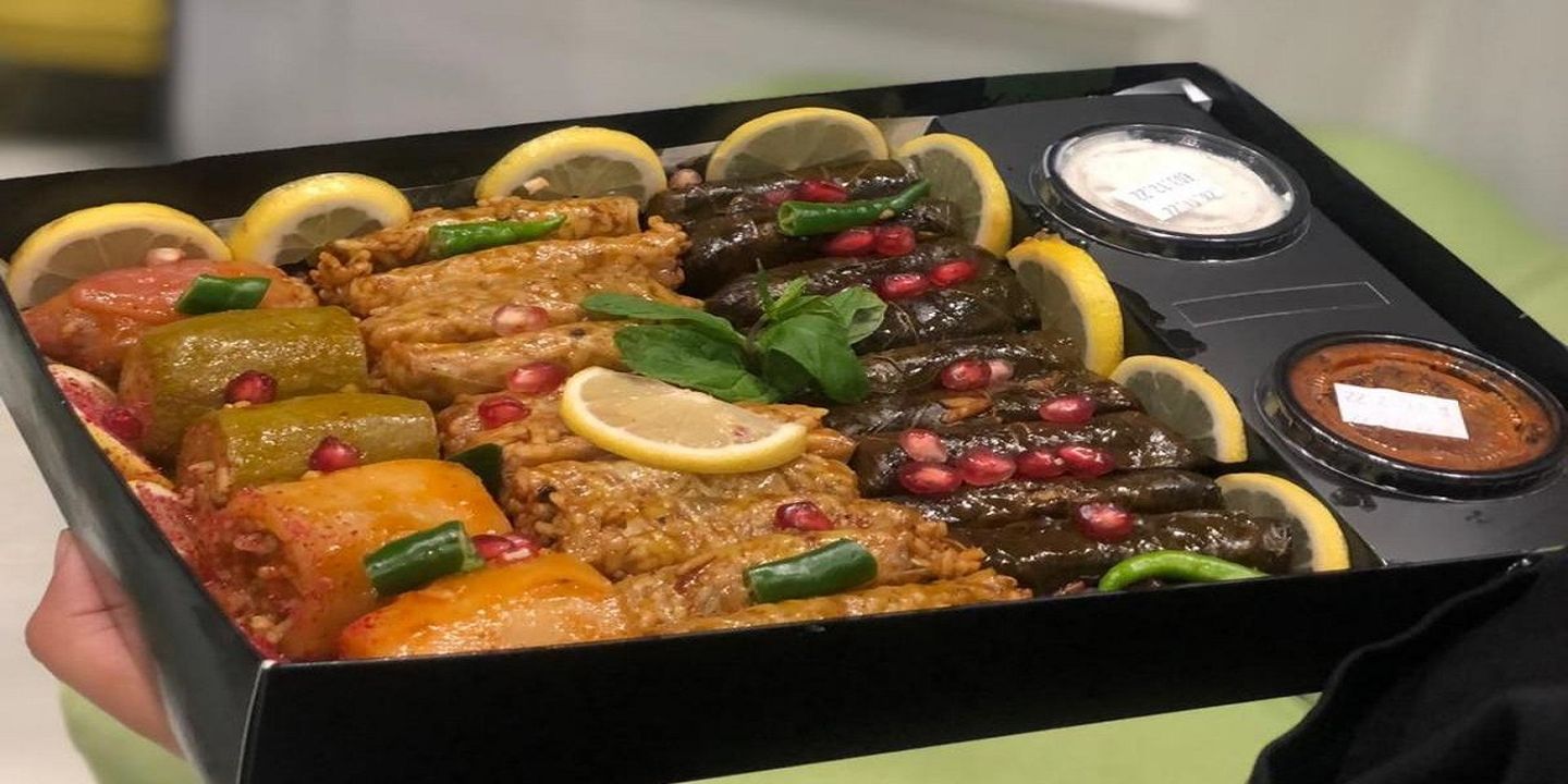 عنب رول  cover