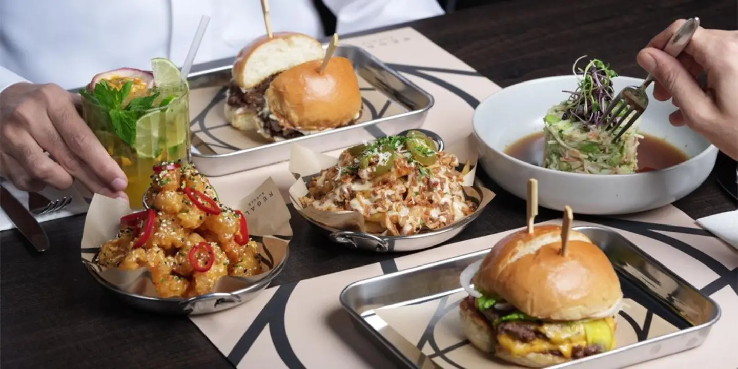 ريجل برجر  cover