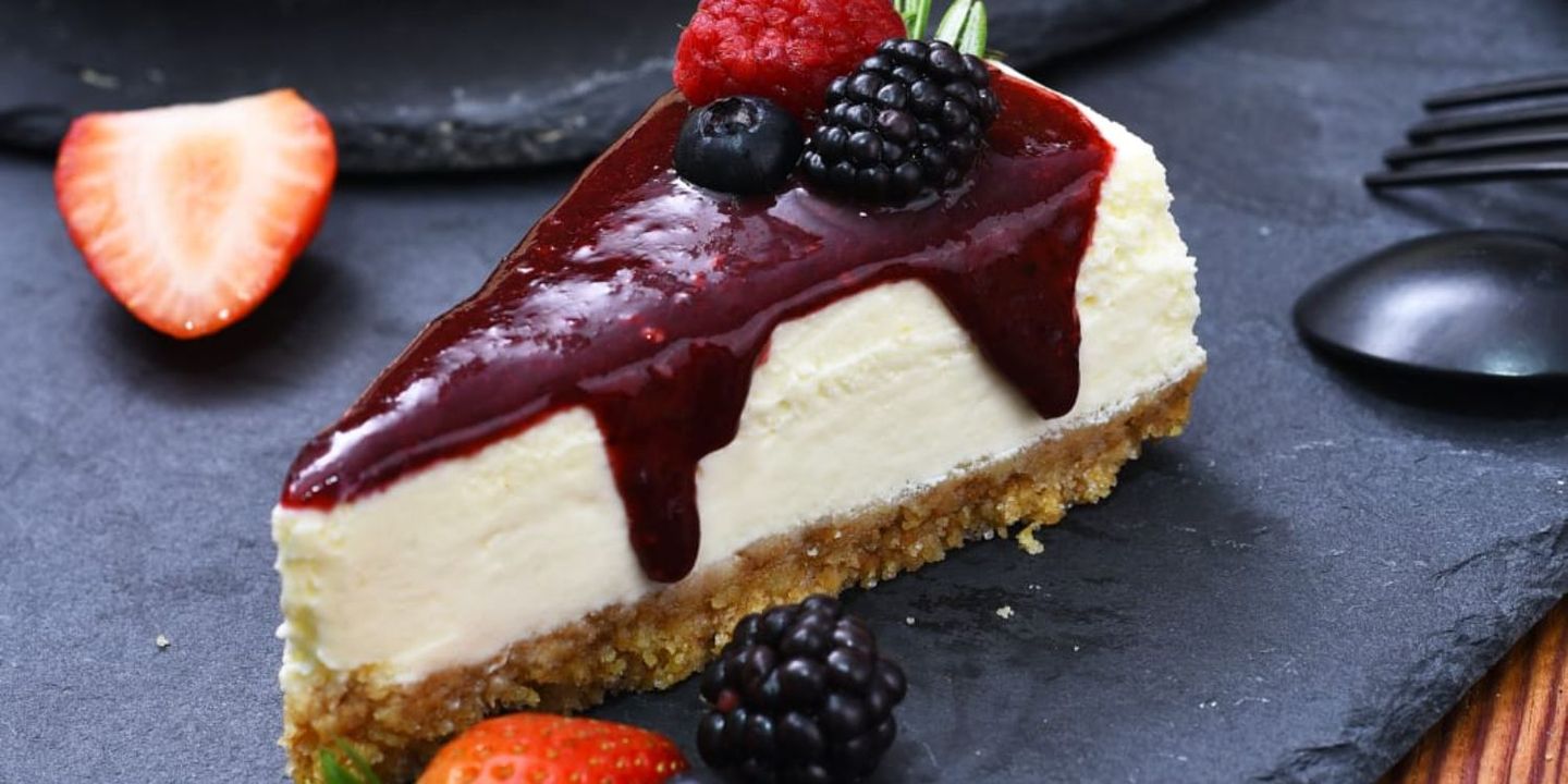 B cheesecake cover