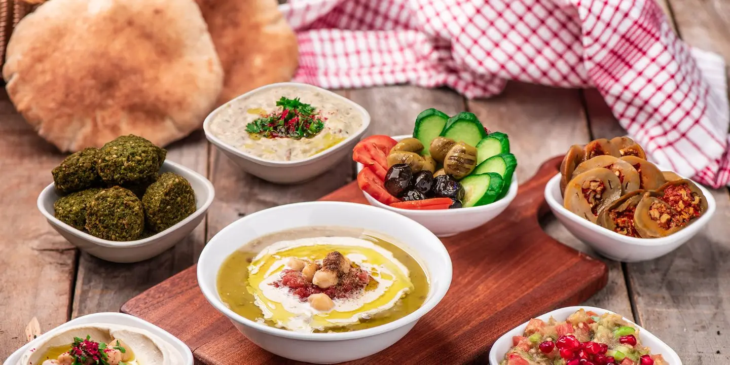 فطور سواح cover