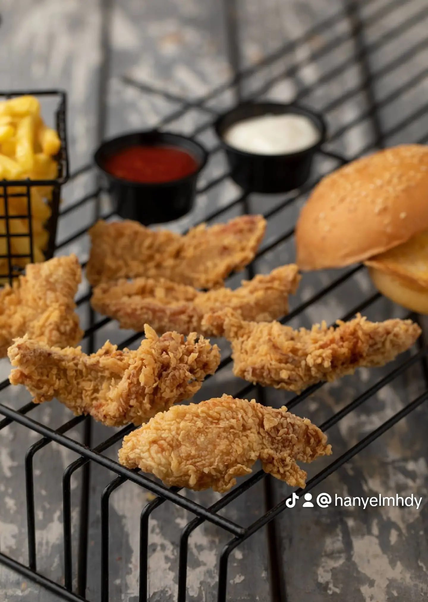 Cricpy chicken cover