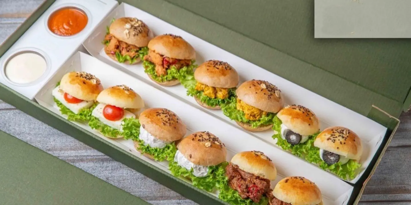 فريش بيكري cover