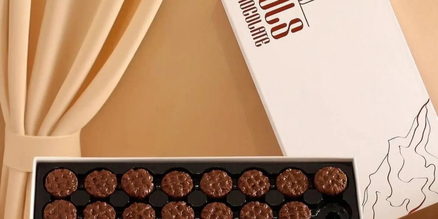 Rols Chocolate cover