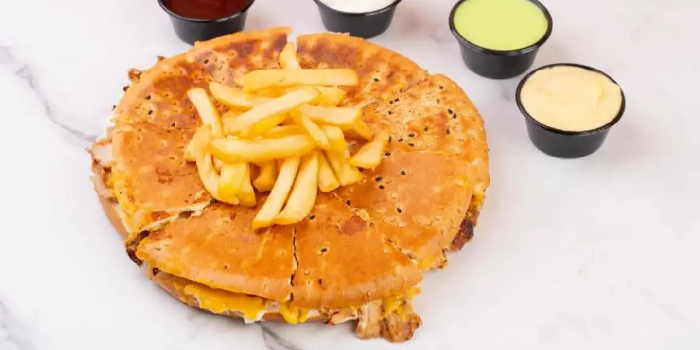 سرايا البوادي cover