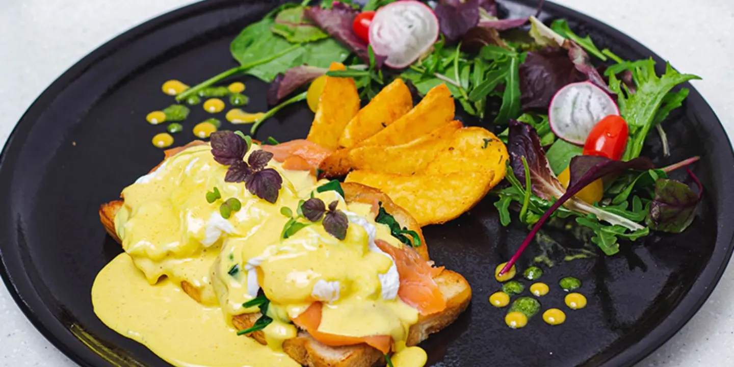 أم سكوير  cover