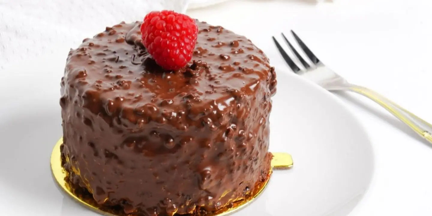 ايغو cover