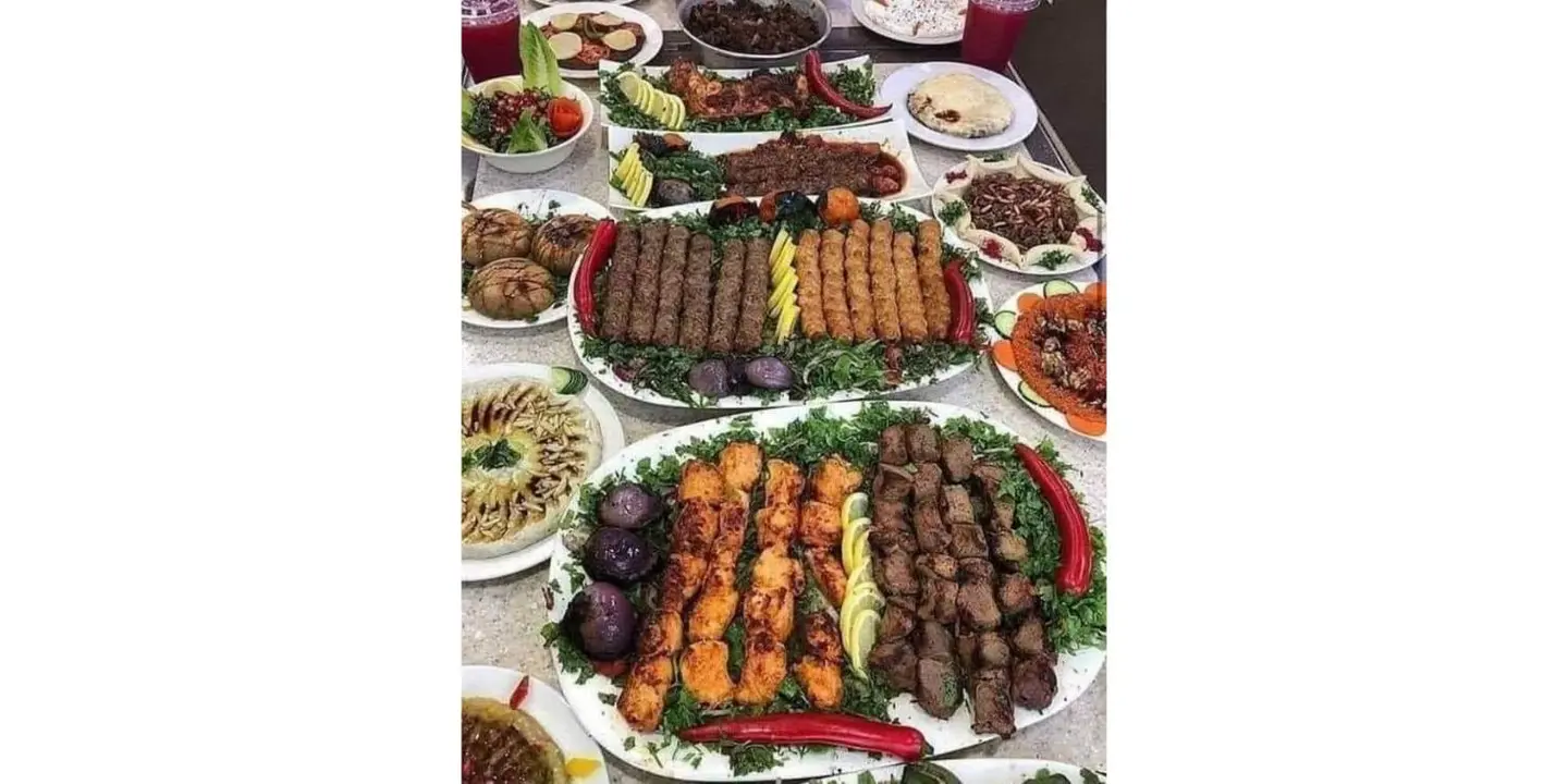 حديقة لبنان cover