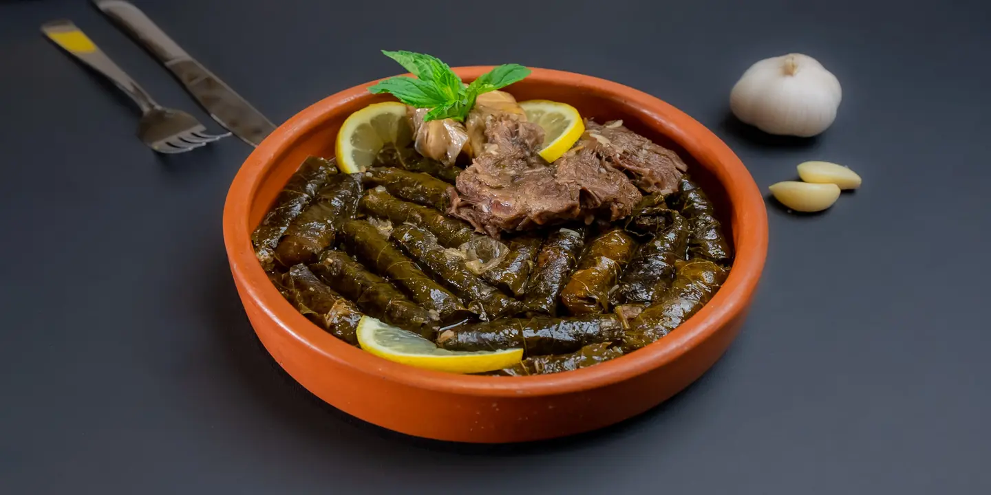 مطعم جدو شاكر  cover