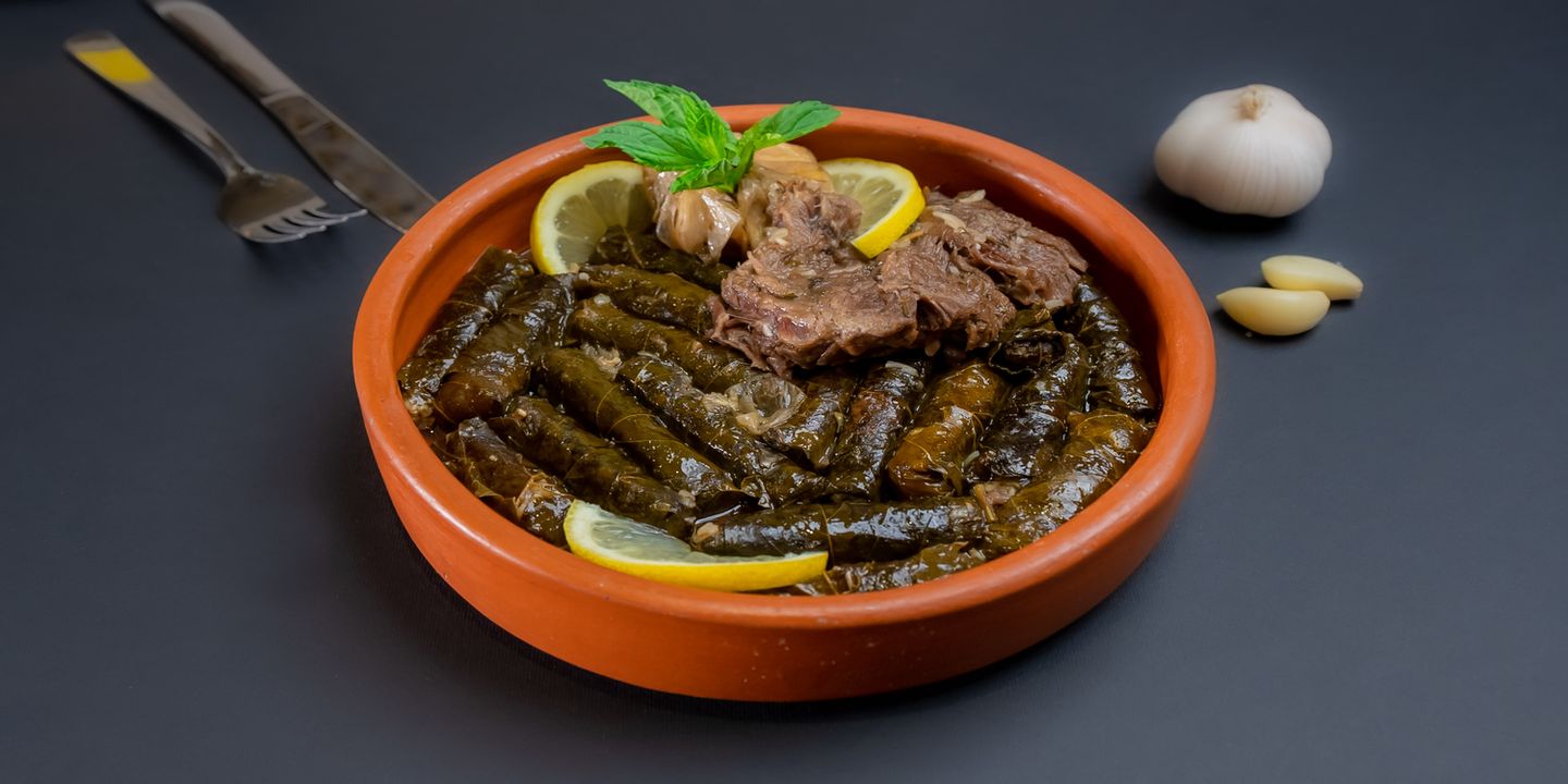 مطعم جدو شاكر  cover