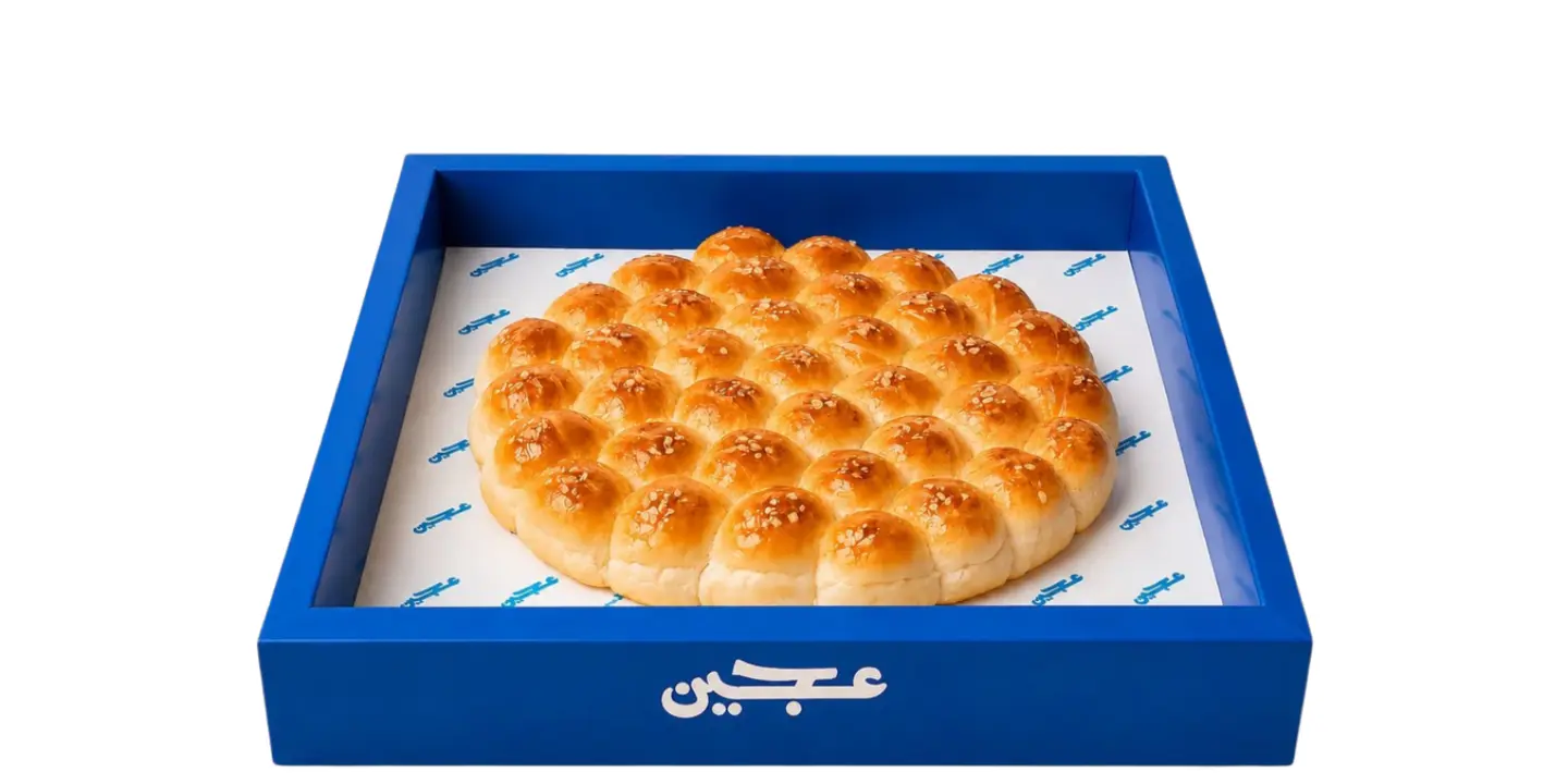 عجين cover