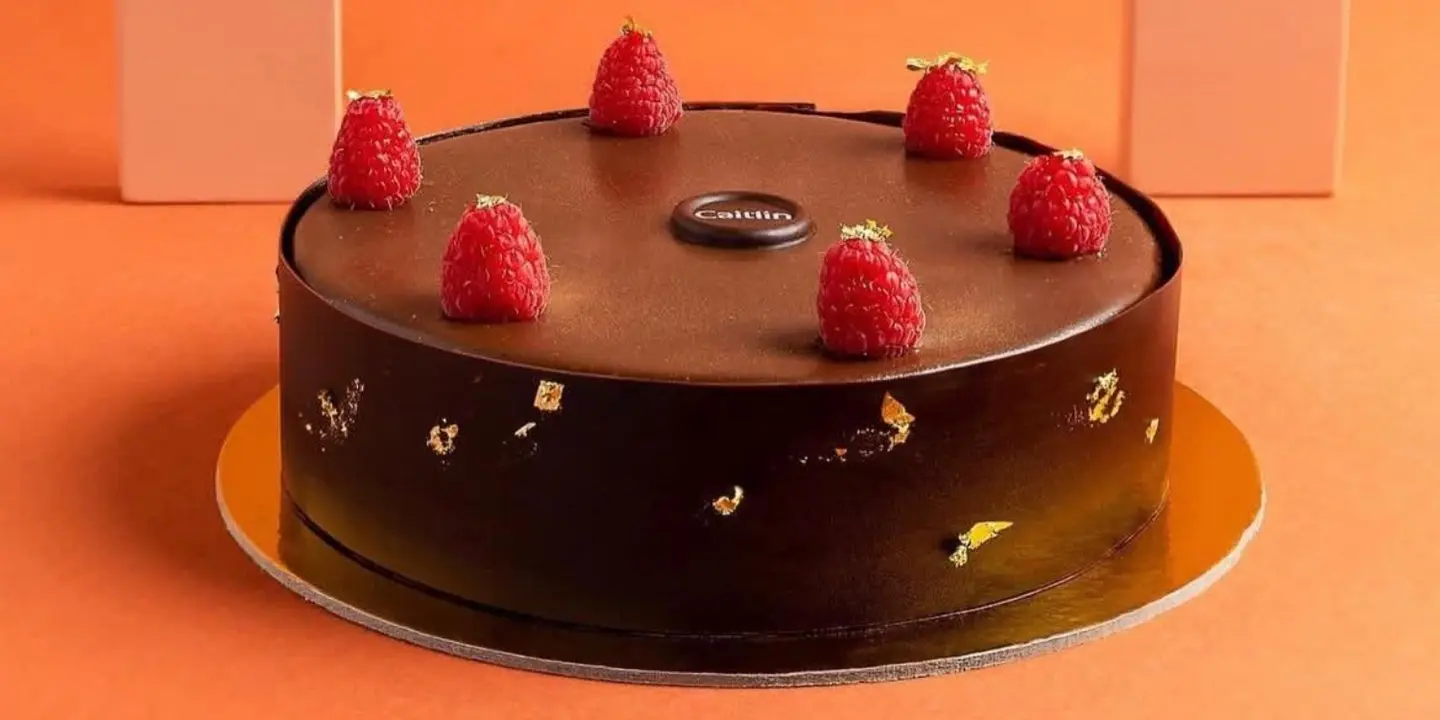 Caitlin bakery cover