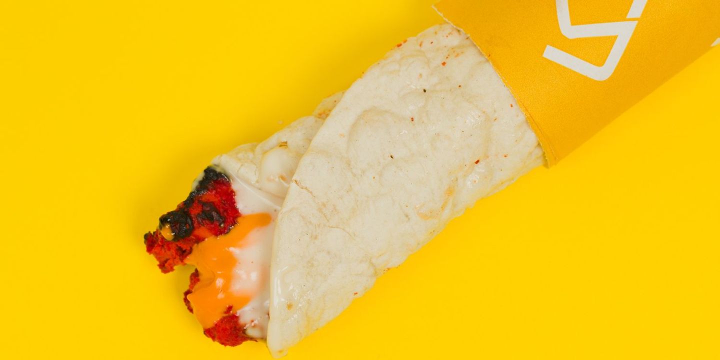 ايكا cover
