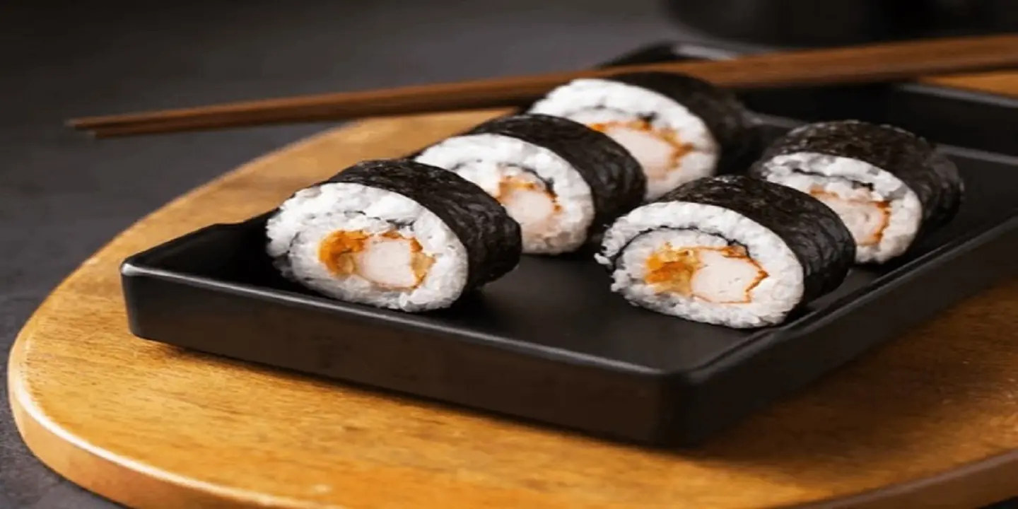 Gold sushi cover