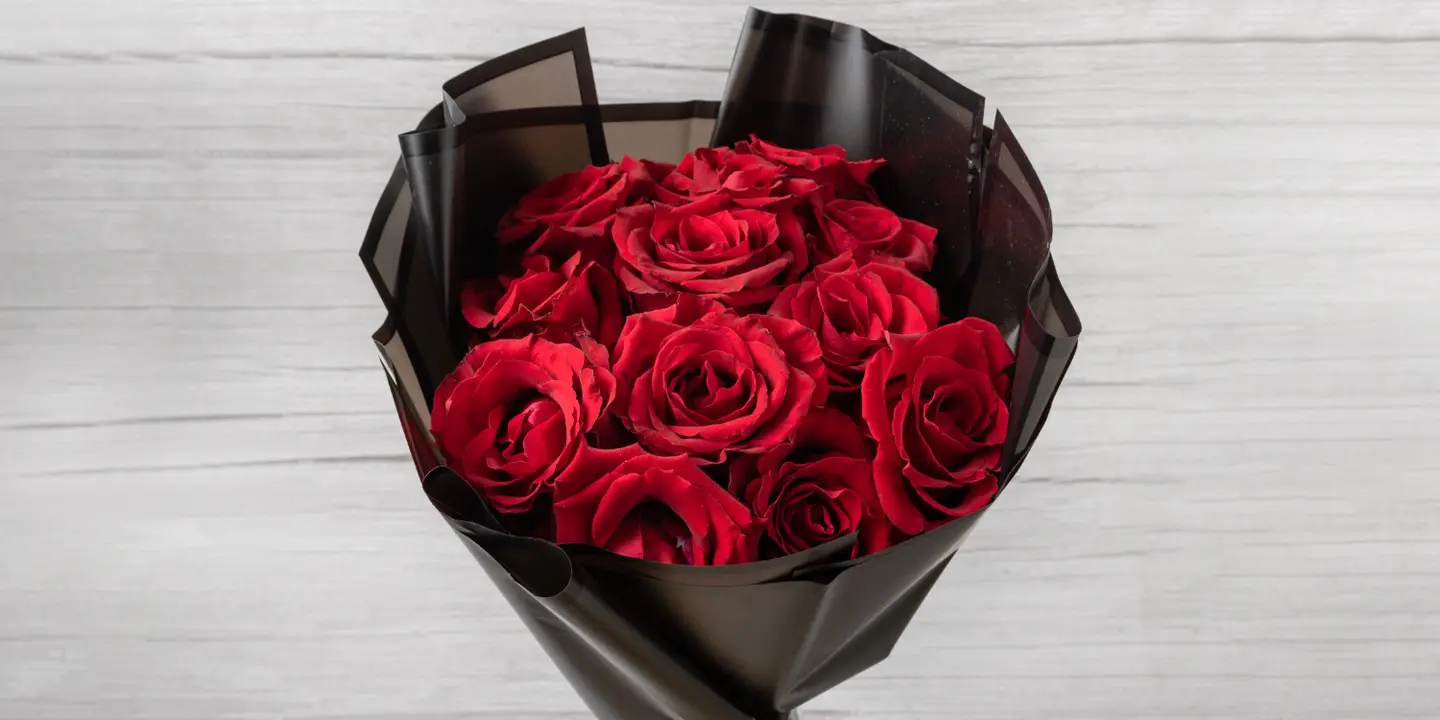 Roz roses glfts flowers cover