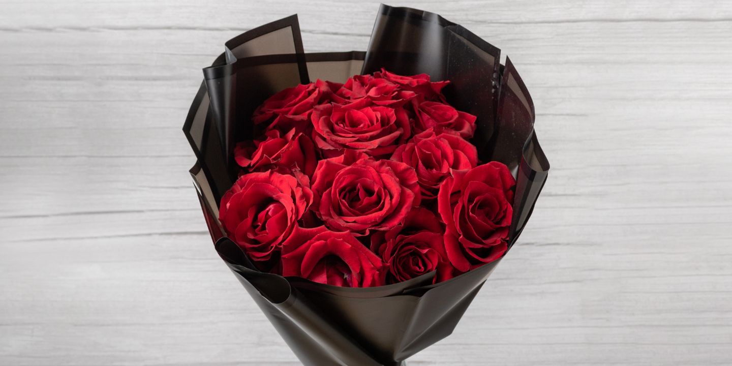 Roz roses glfts flowers cover