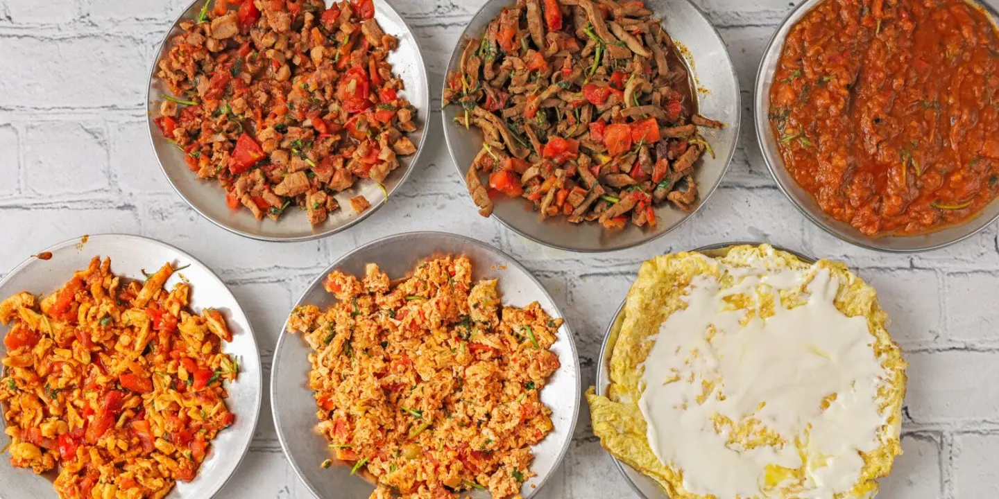 كفتيريا القريات الرهيبة cover