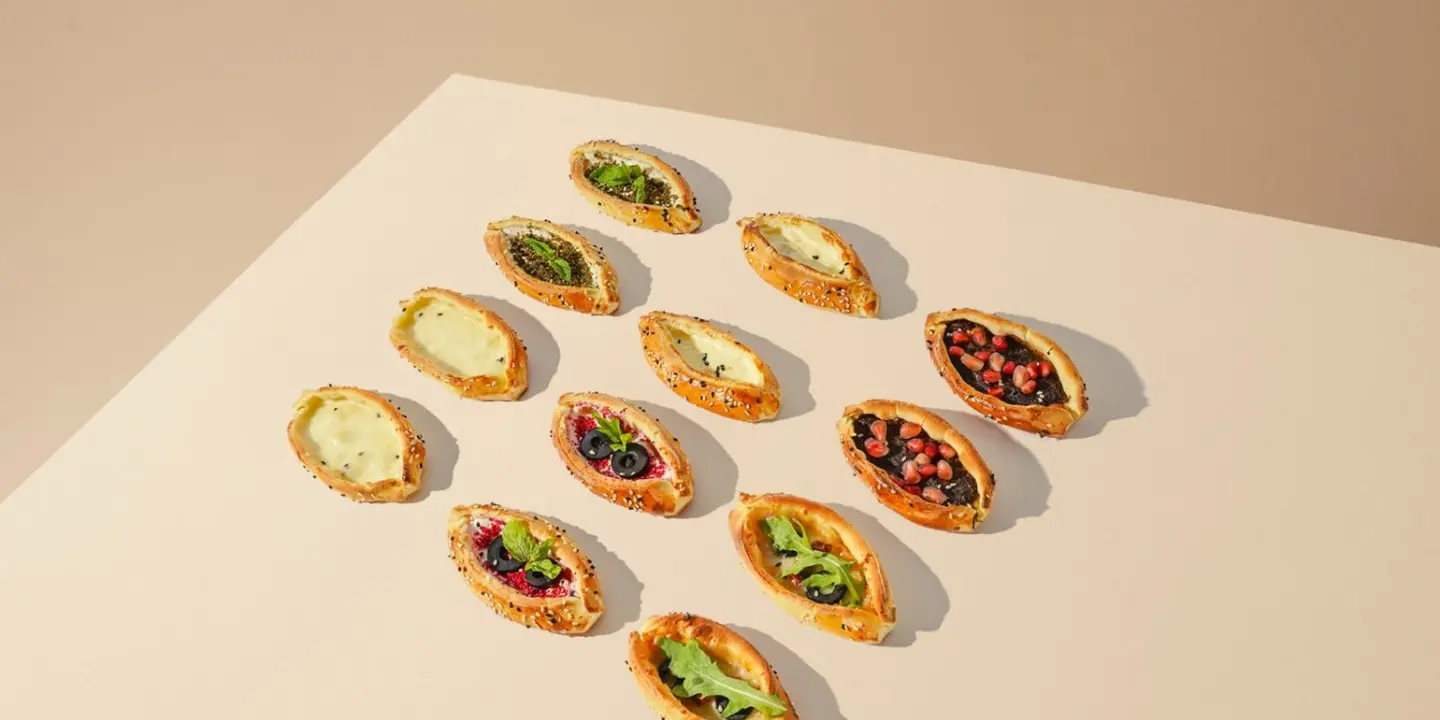 عجين وفرن وسمسم cover