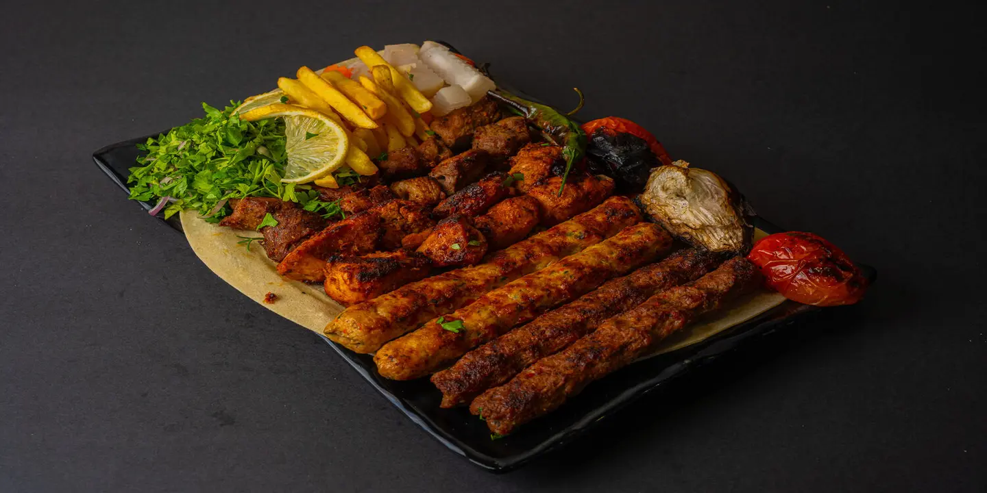 ميدان  الفطيرة  cover