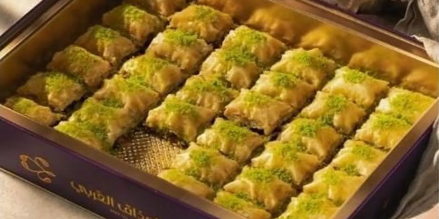 لوق ان cover