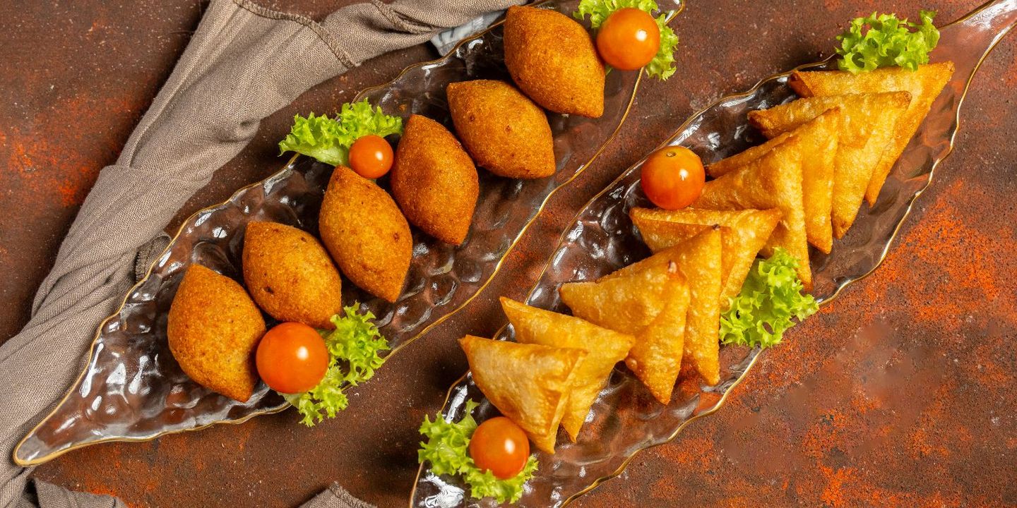 سفرة عربية cover