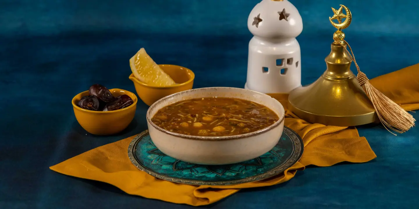 أهل الكرم إفطار و سحور cover